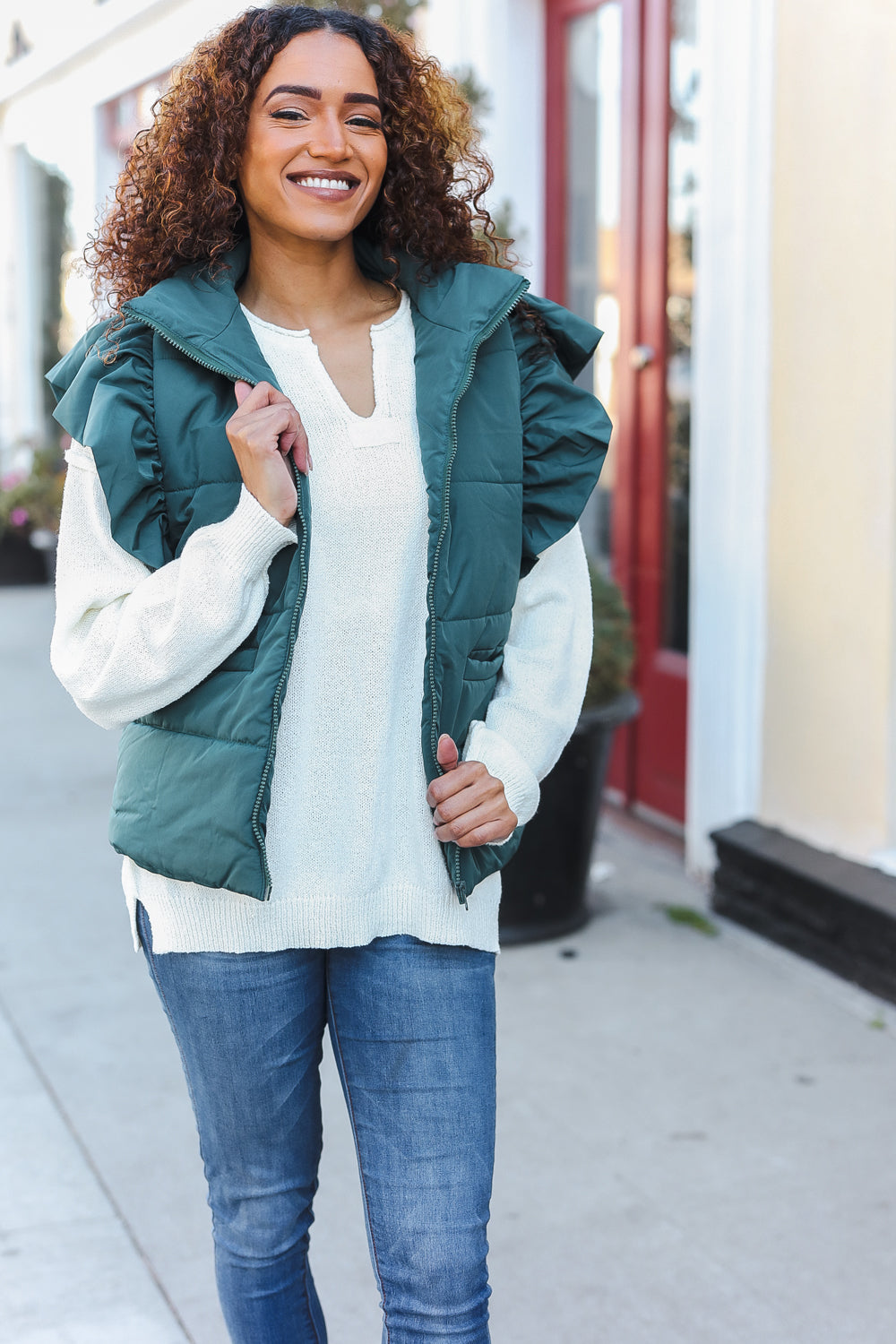 Chic Hunter Green Quilted Puffer Vest with Stylish Ruffle Sleeves and Zipper Closure