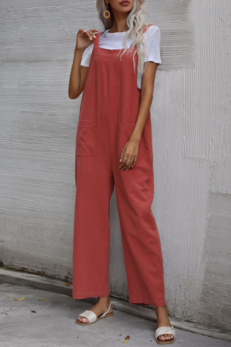 Chic Women's Straight Leg Jumpsuit with Pockets and Button Detail