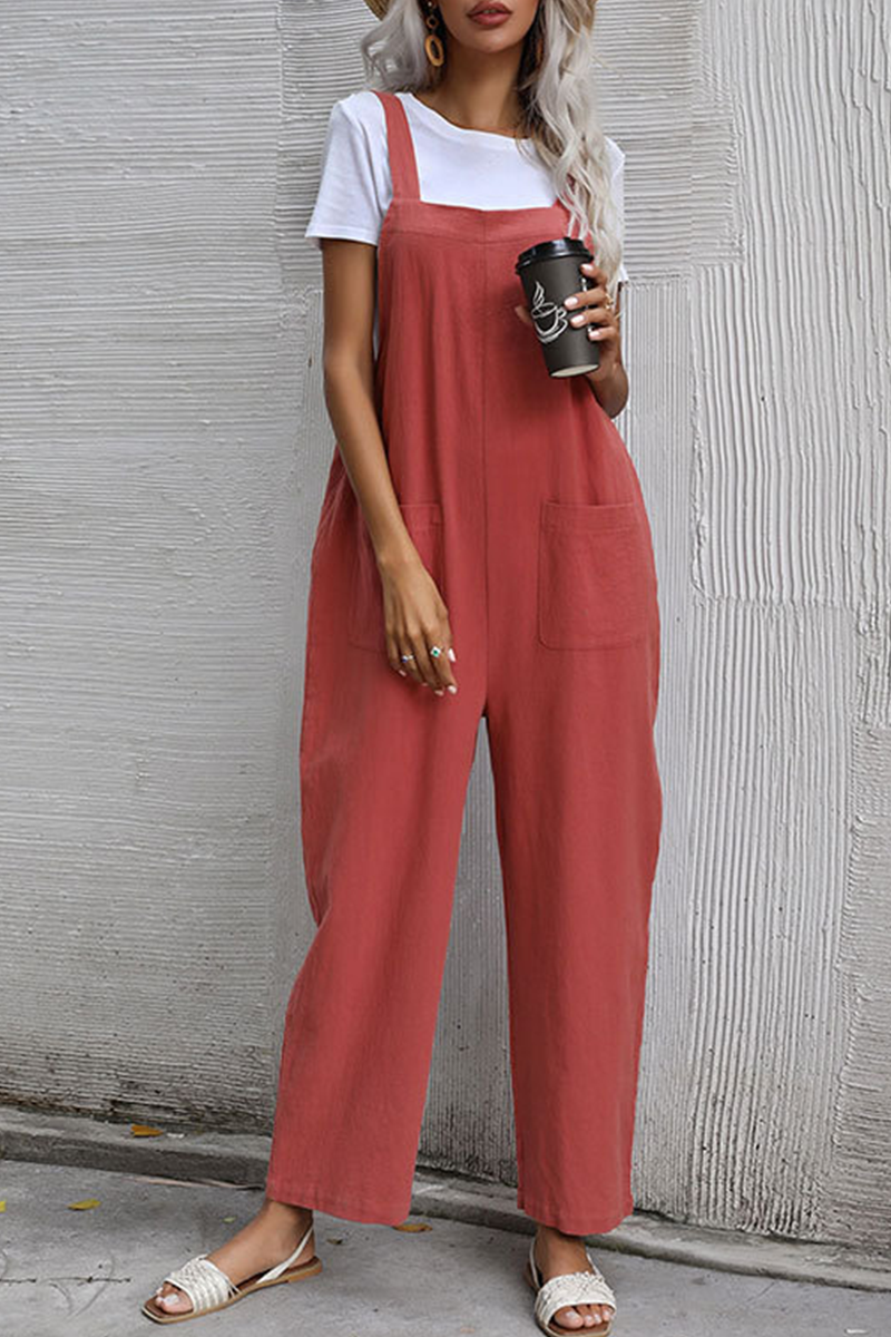 Chic Women's Straight Leg Jumpsuit with Pockets and Button Detail