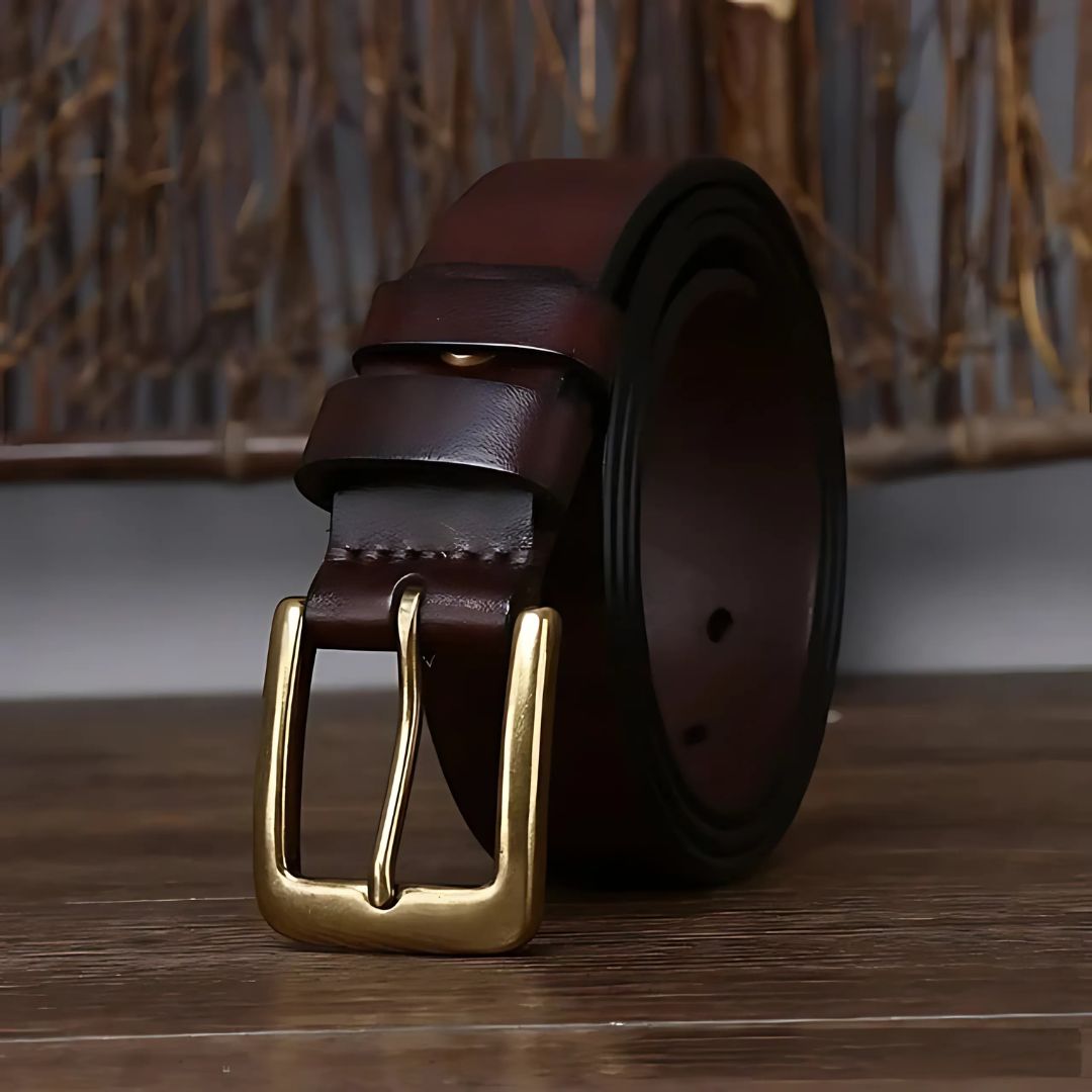 Stylish Vintage Leather Belt Featuring a Stunning Copper Buckle