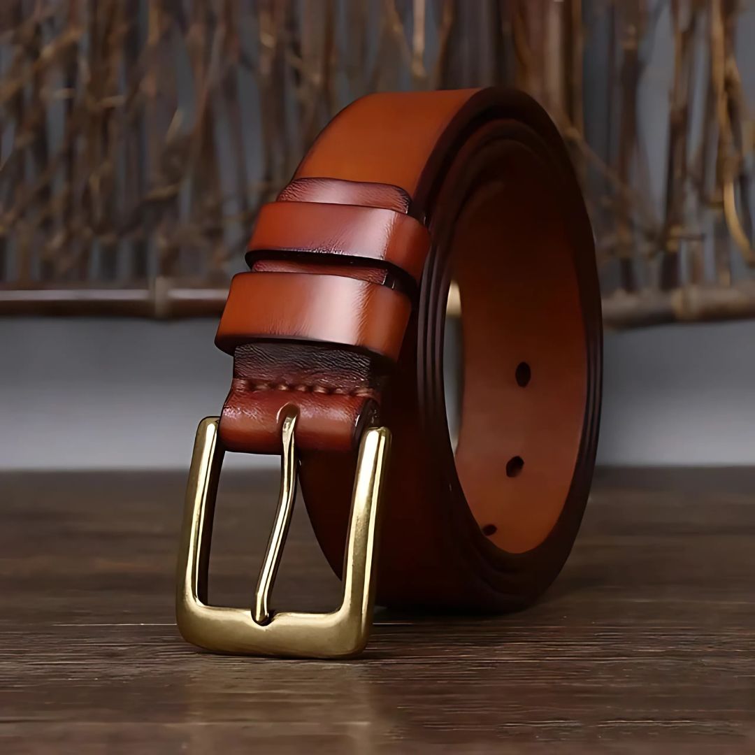 Stylish Vintage Leather Belt Featuring a Stunning Copper Buckle