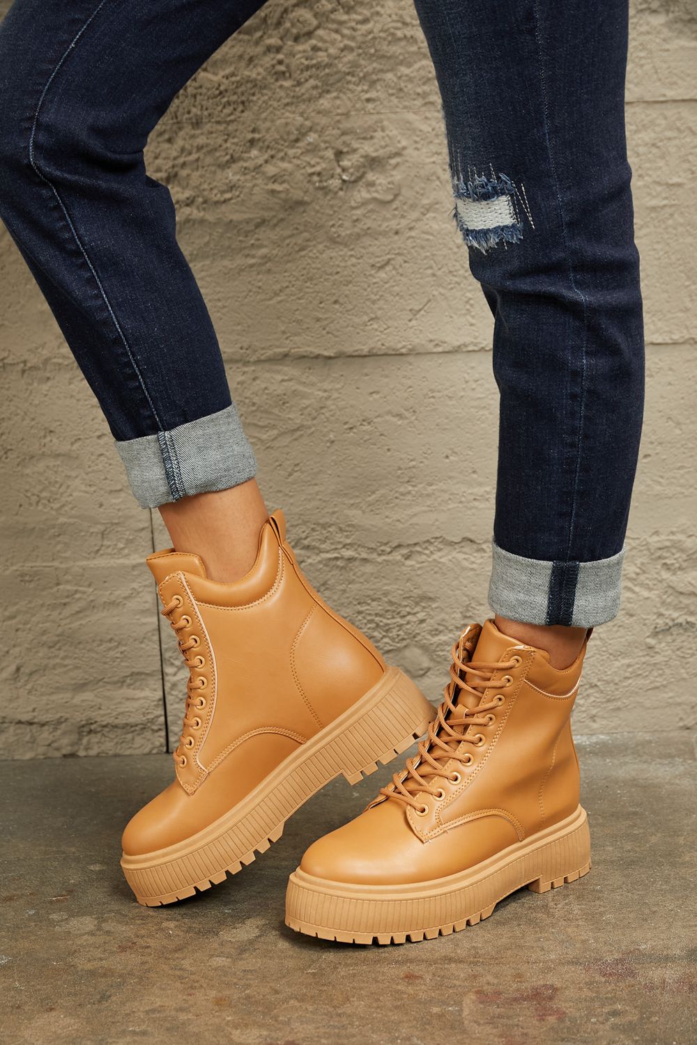East Lion Corp Tactical Platform Combat Boots for Ultimate Durability and Style
