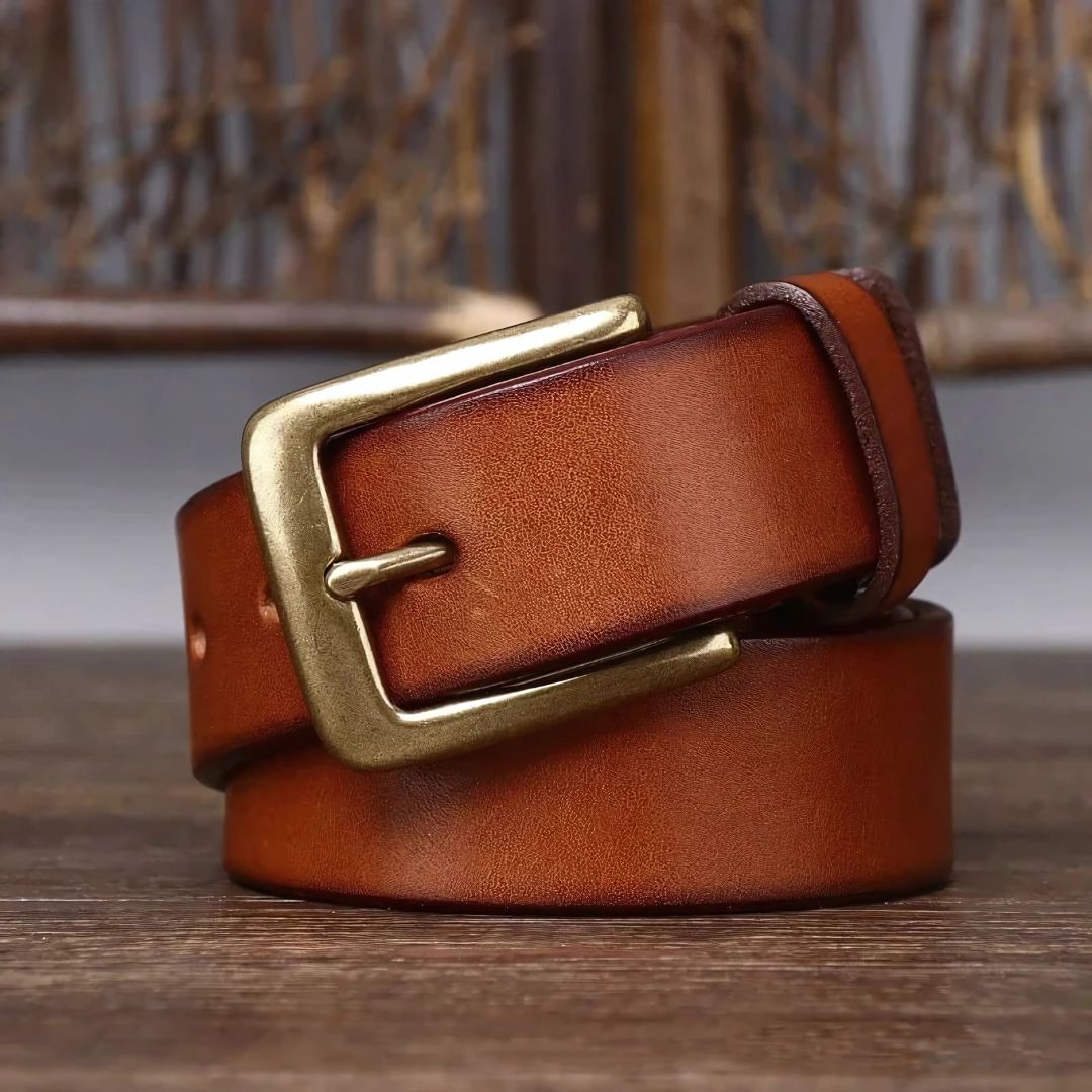 Stylish Vintage Leather Belt Featuring a Stunning Copper Buckle