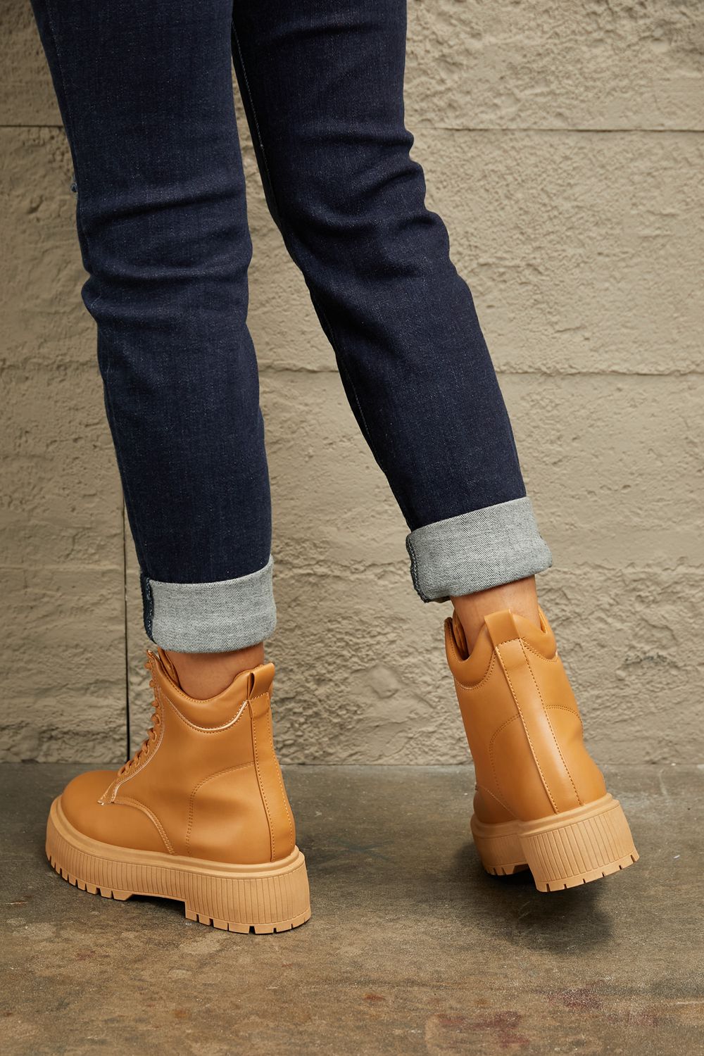 East Lion Corp Tactical Platform Combat Boots for Ultimate Durability and Style