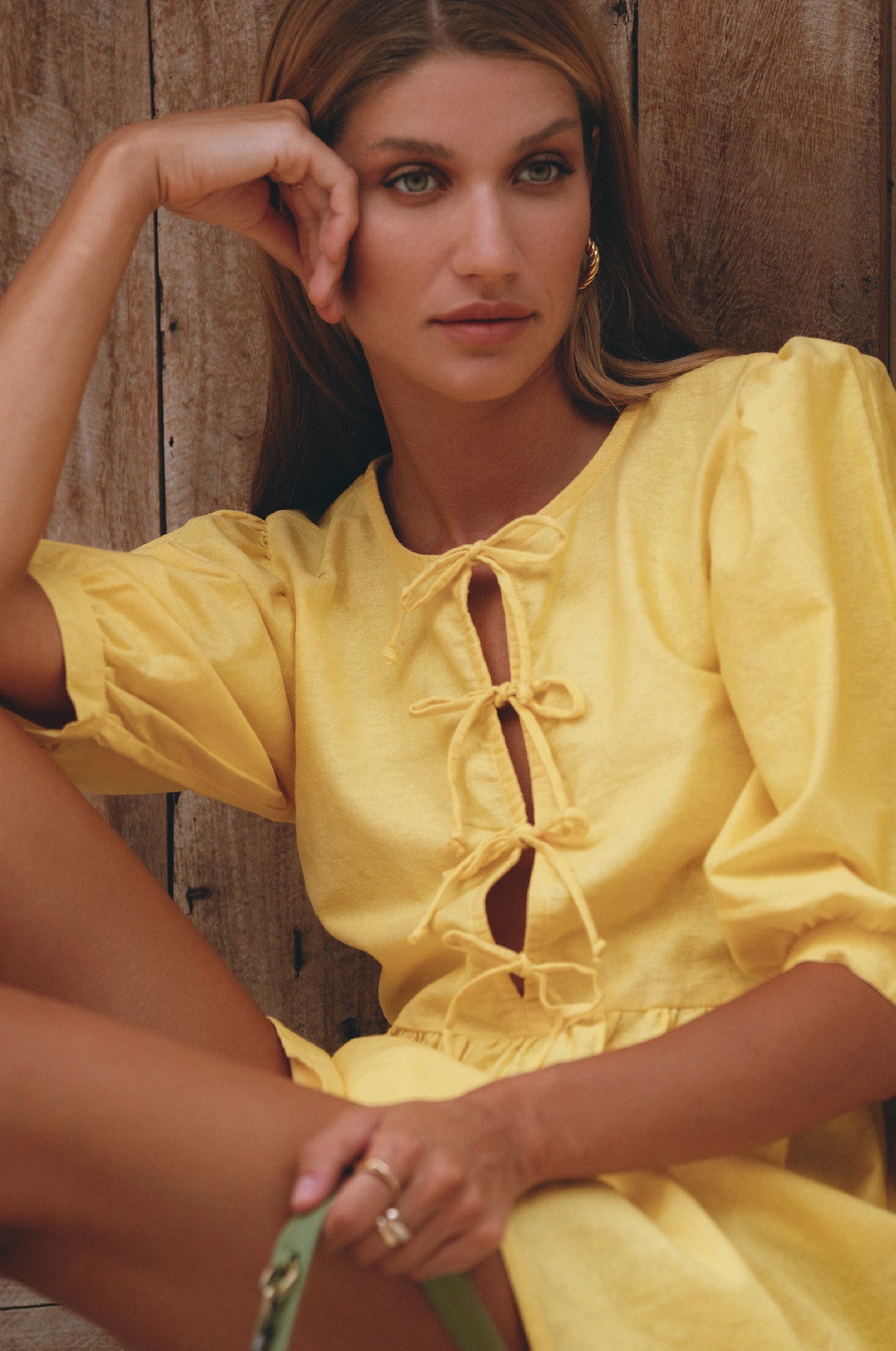 Chic Beatrice Linen Mini Dress with Trendy Puff Sleeves