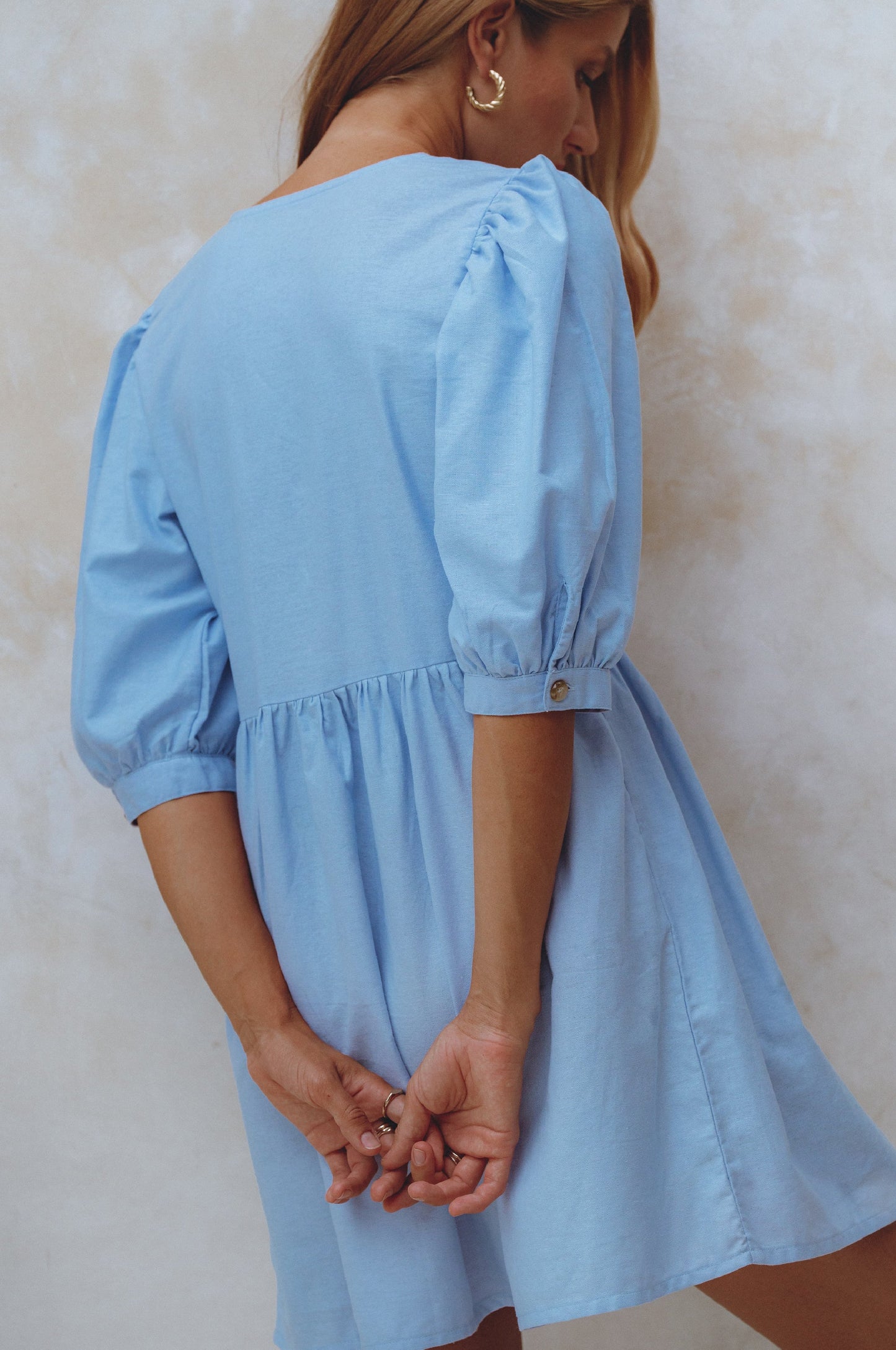 Chic Beatrice Linen Mini Dress with Trendy Puff Sleeves