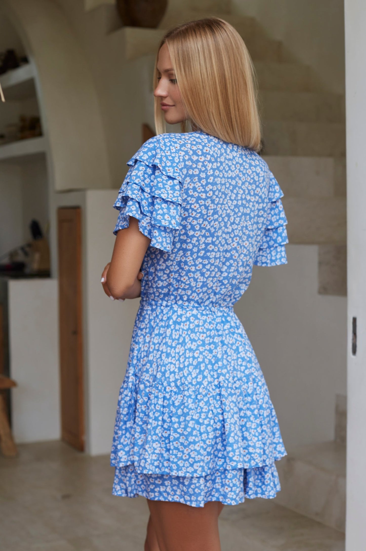 Charming Tiered Ruffle Dress for a Stylish Bonfire Look