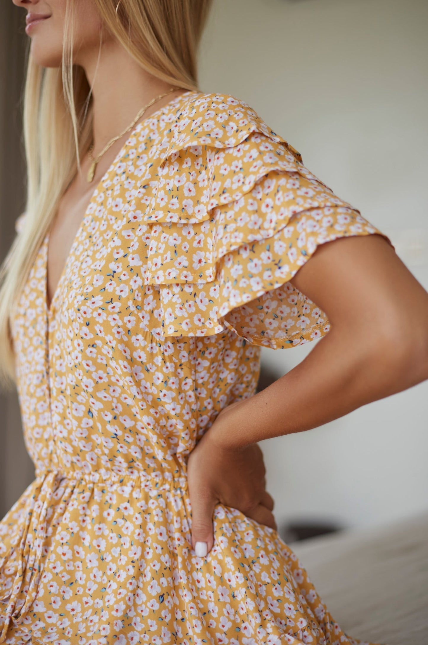Charming Tiered Ruffle Dress for a Stylish Bonfire Look