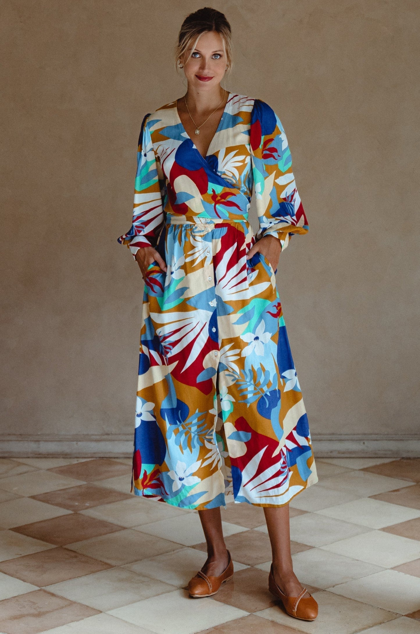 Celeste Transformative Midi Dress for Effortless Style