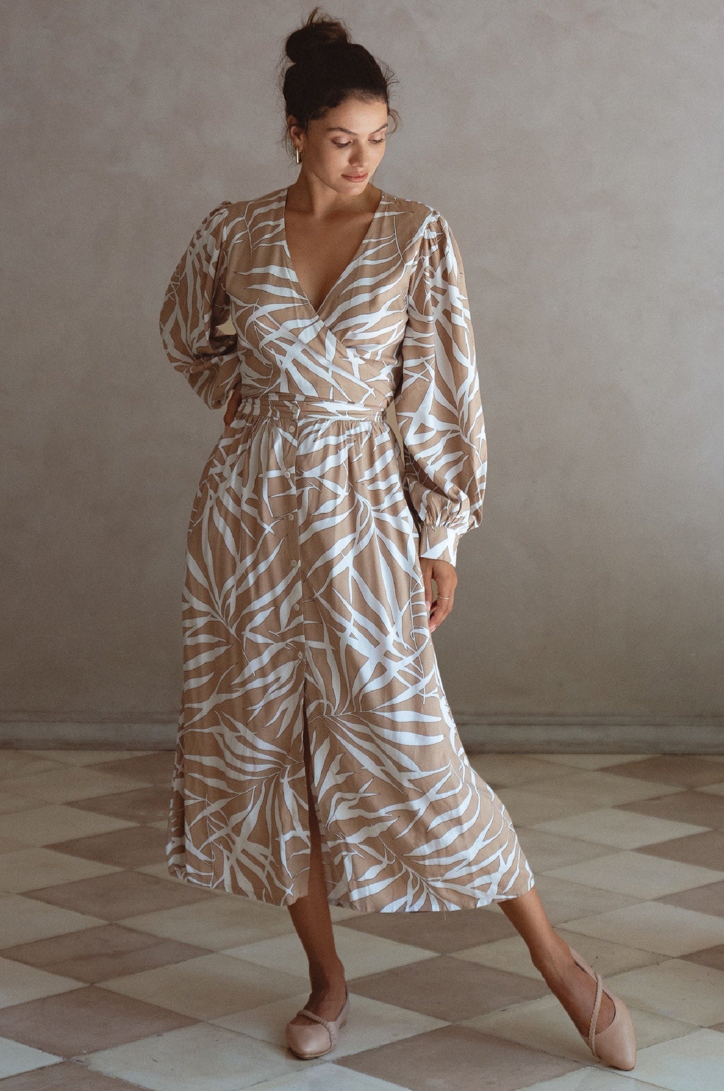 Celeste Transformative Midi Dress for Effortless Style