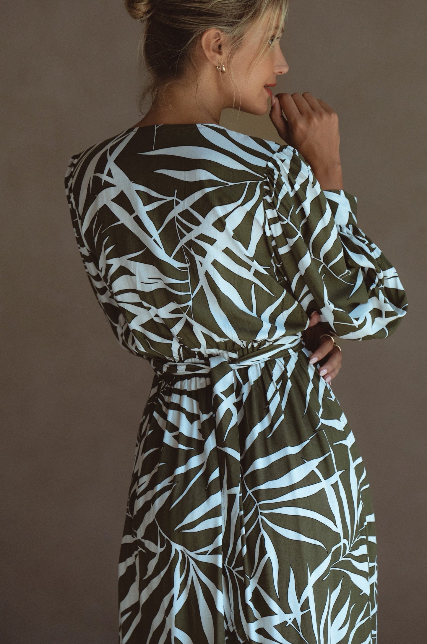 Celeste Transformative Midi Dress for Effortless Style