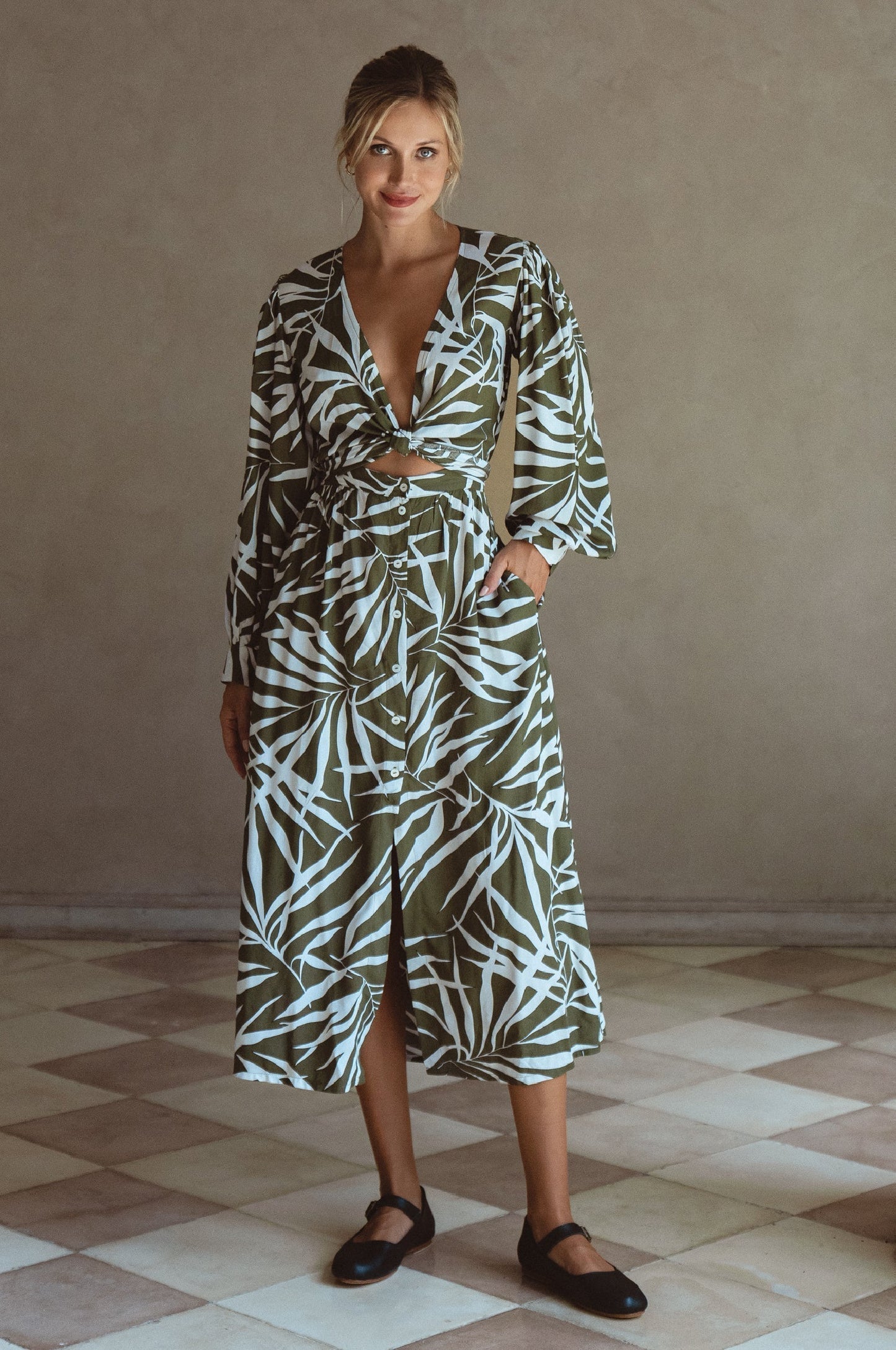 Celeste Transformative Midi Dress for Effortless Style