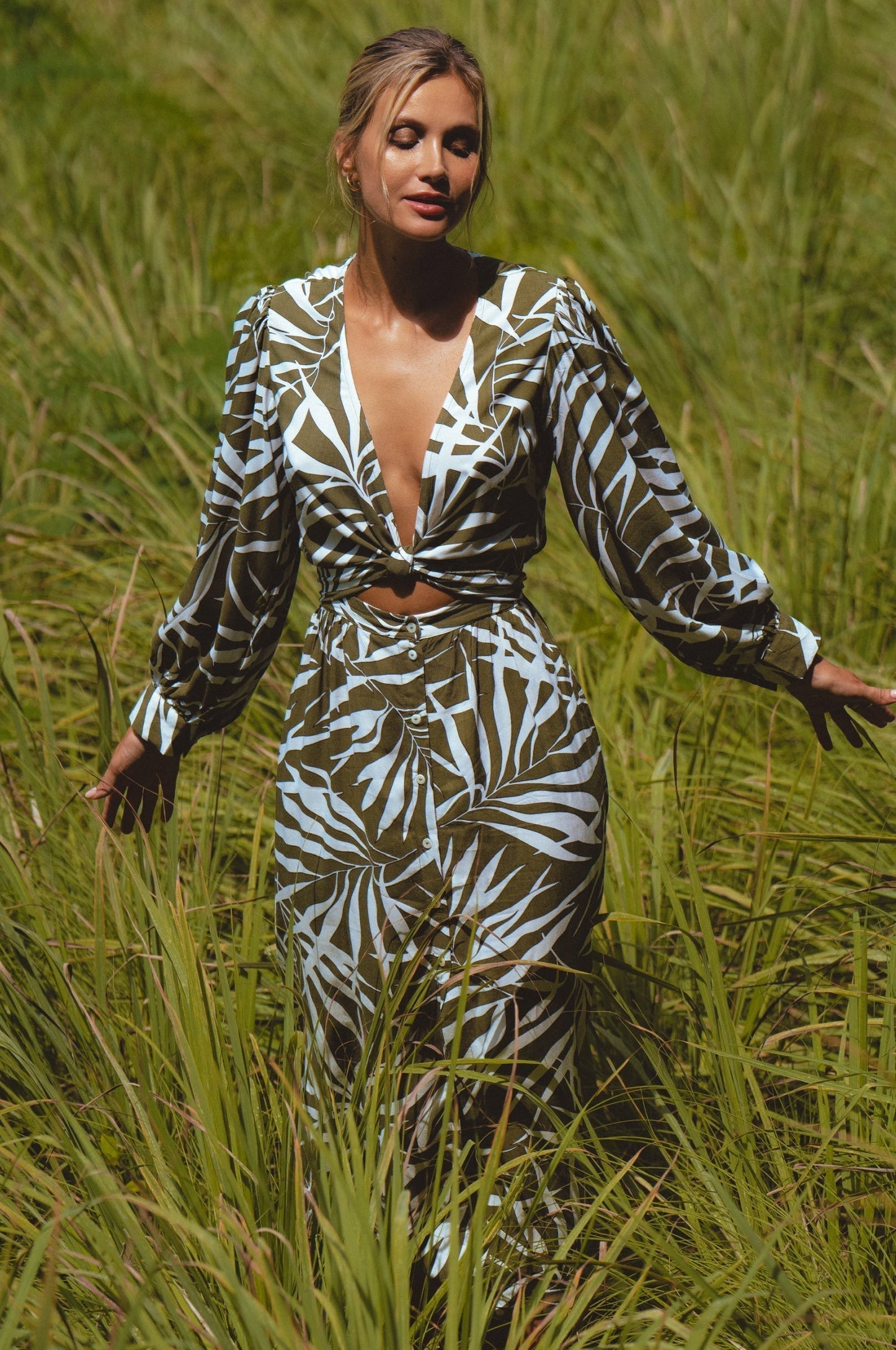 Celeste Transformative Midi Dress for Effortless Style