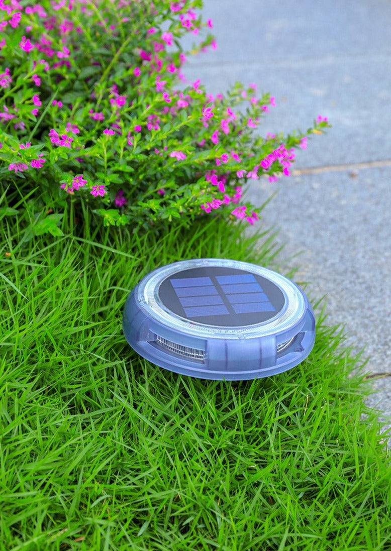 SunGuard - Sustainable Waterproof Solar LED Garden Light for a Illuminated Garden