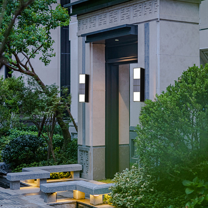 FenceGlow - Outdoor Solar LED Wall Light with Ambient Lighting