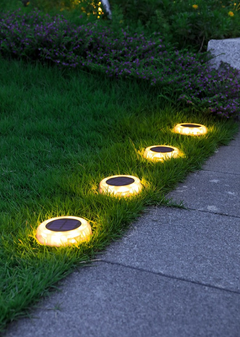 SunGuard - Sustainable Waterproof Solar LED Garden Light for a Illuminated Garden