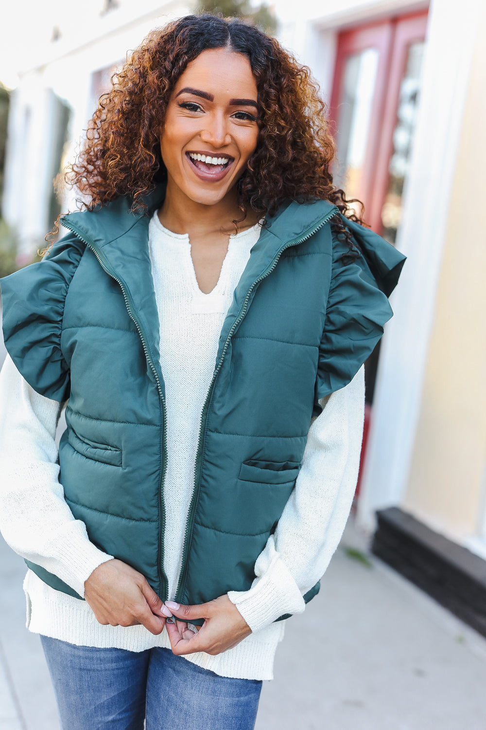 Chic Hunter Green Quilted Puffer Vest with Stylish Ruffle Sleeves and Zipper Closure