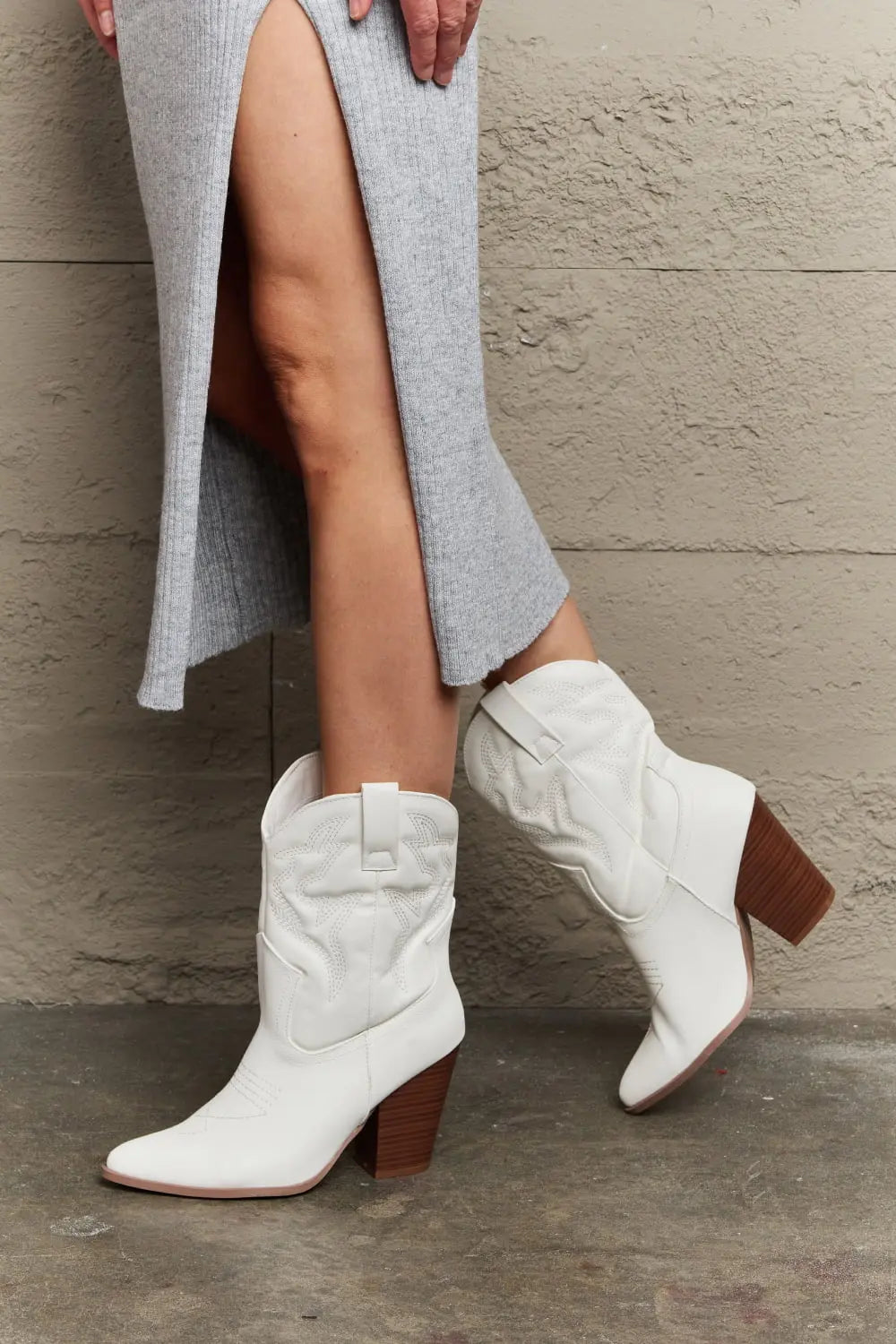 Stylish Bella Cowboy Boots by Legend Footwear