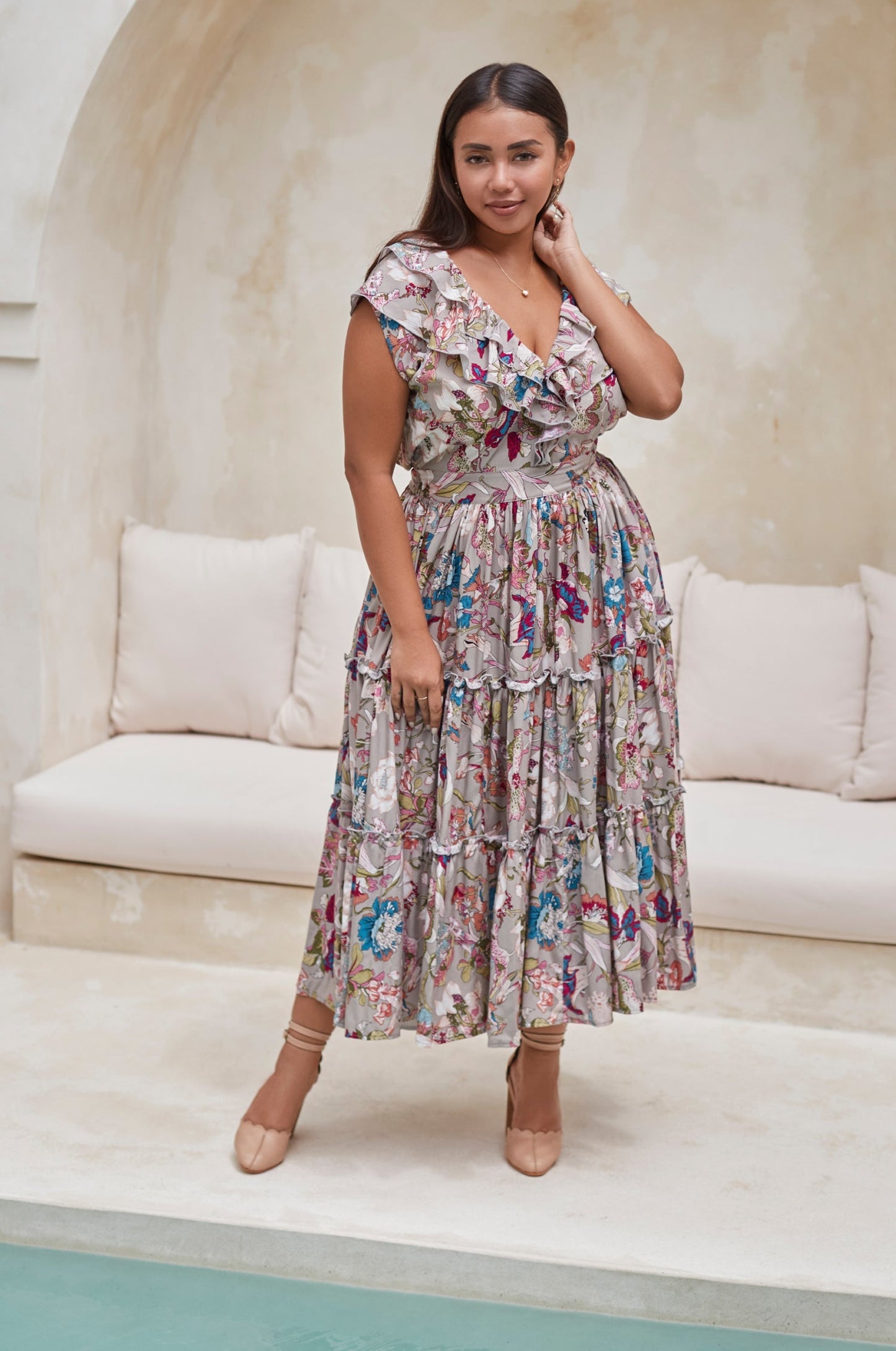 Charming Ruffle Midi Dress for a Timeless Look