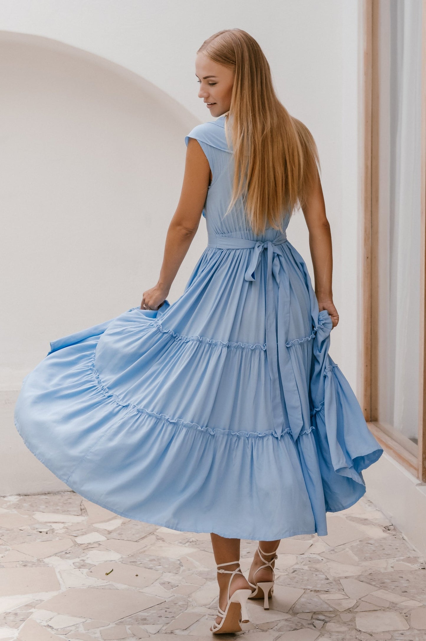 Charming Ruffle Midi Dress for a Timeless Look
