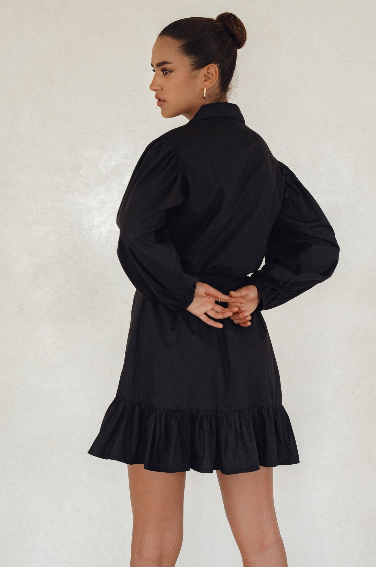 Chic Malina Cotton Mini Dress with Button Details