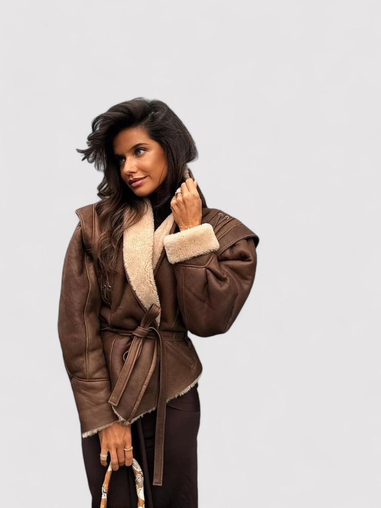 Chic Heritage Women's Autumn Jacket - Timeless Elegance for the Season