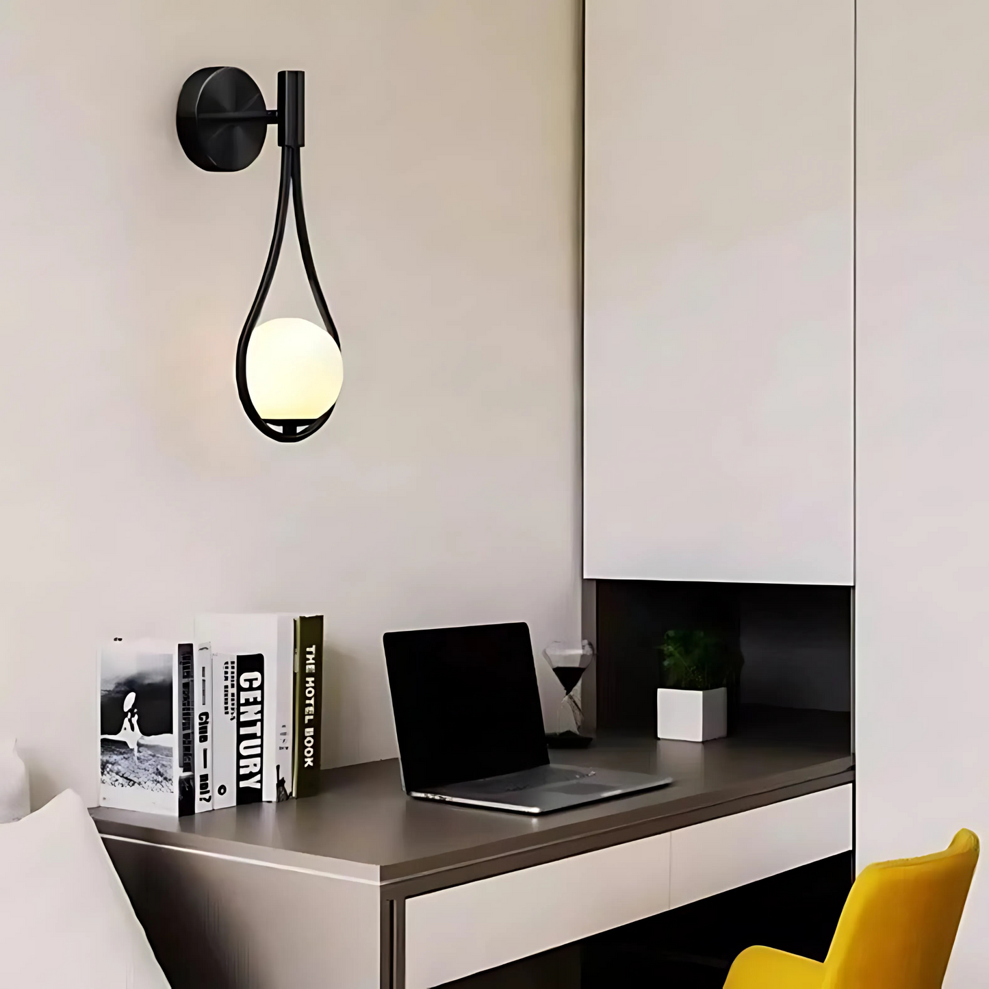 Stylish Drop-Shaped Wall Lamps - Illuminate Your Home with Elegance