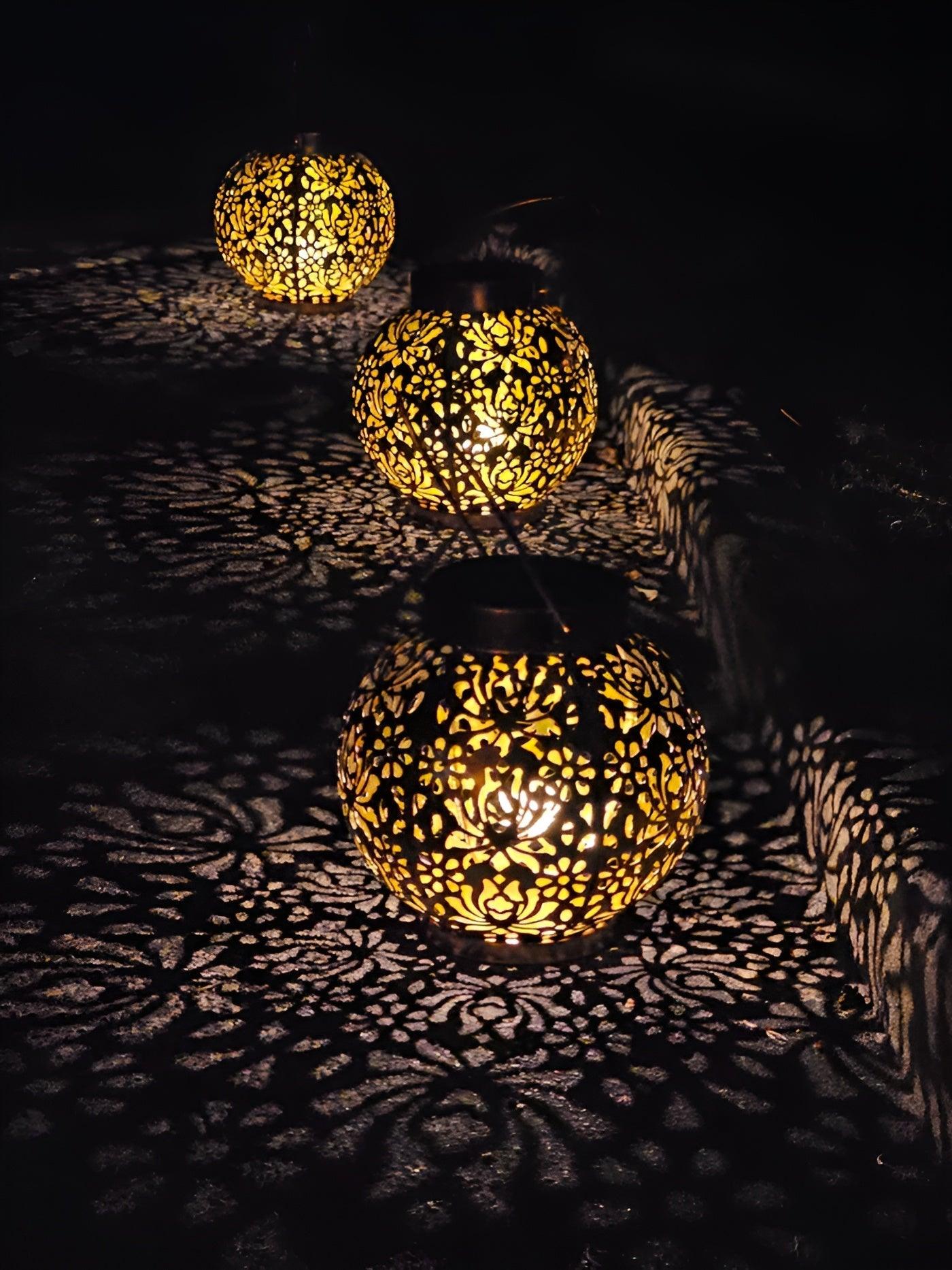 EcoLight | Luxe Waterproof Solar Garden Hanging Lamp with Energy-Efficient LED Lighting