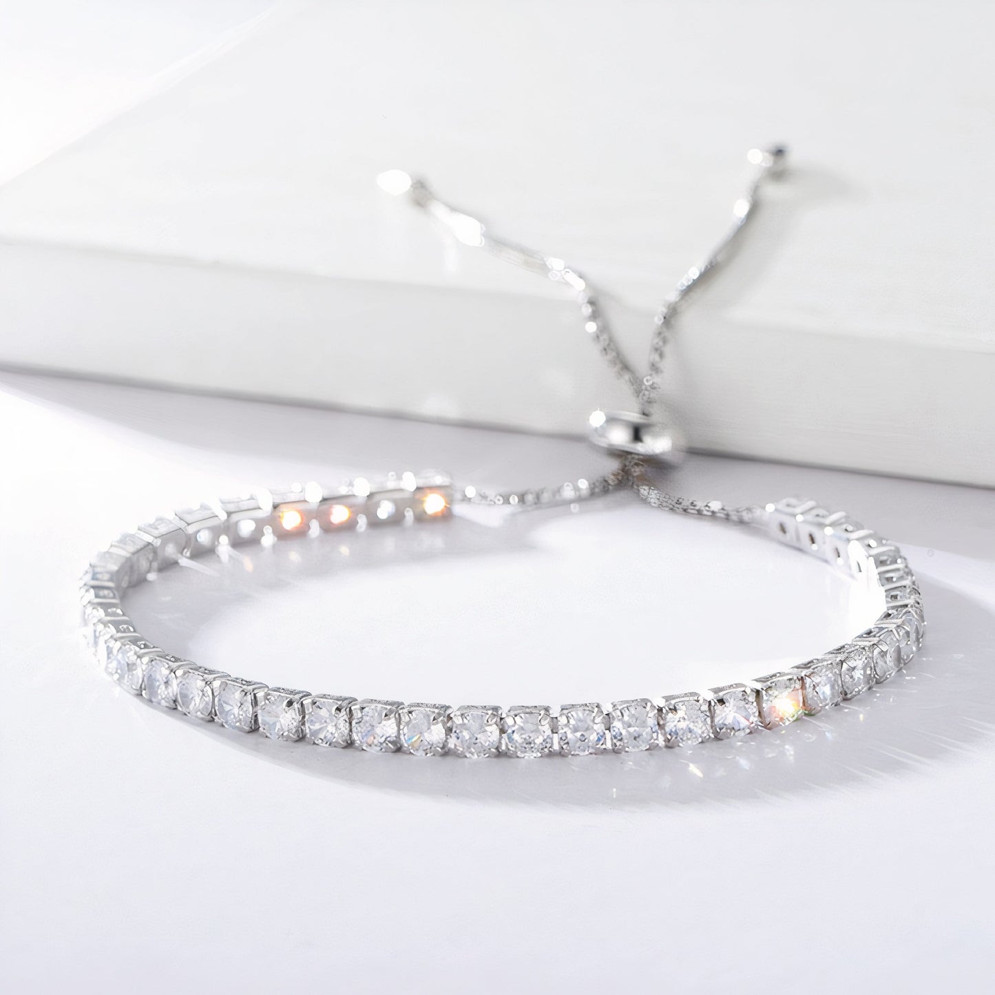 Charming Bracelet: A Touch of Elegance for Every Occasion