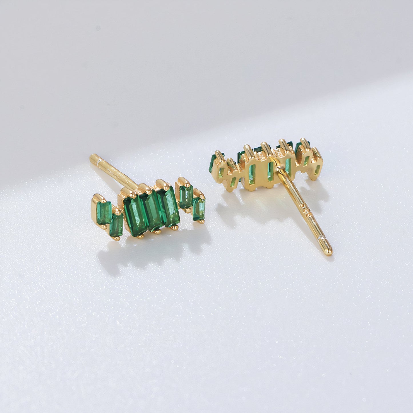 Chic Earrings for Effortless Elegance