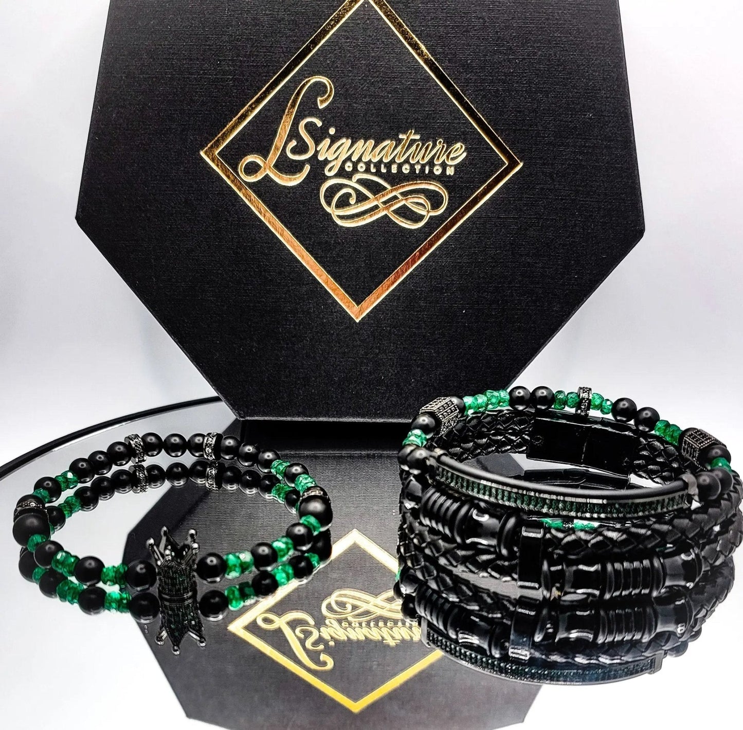 Exquisite Emerald Stone Bracelet Collection