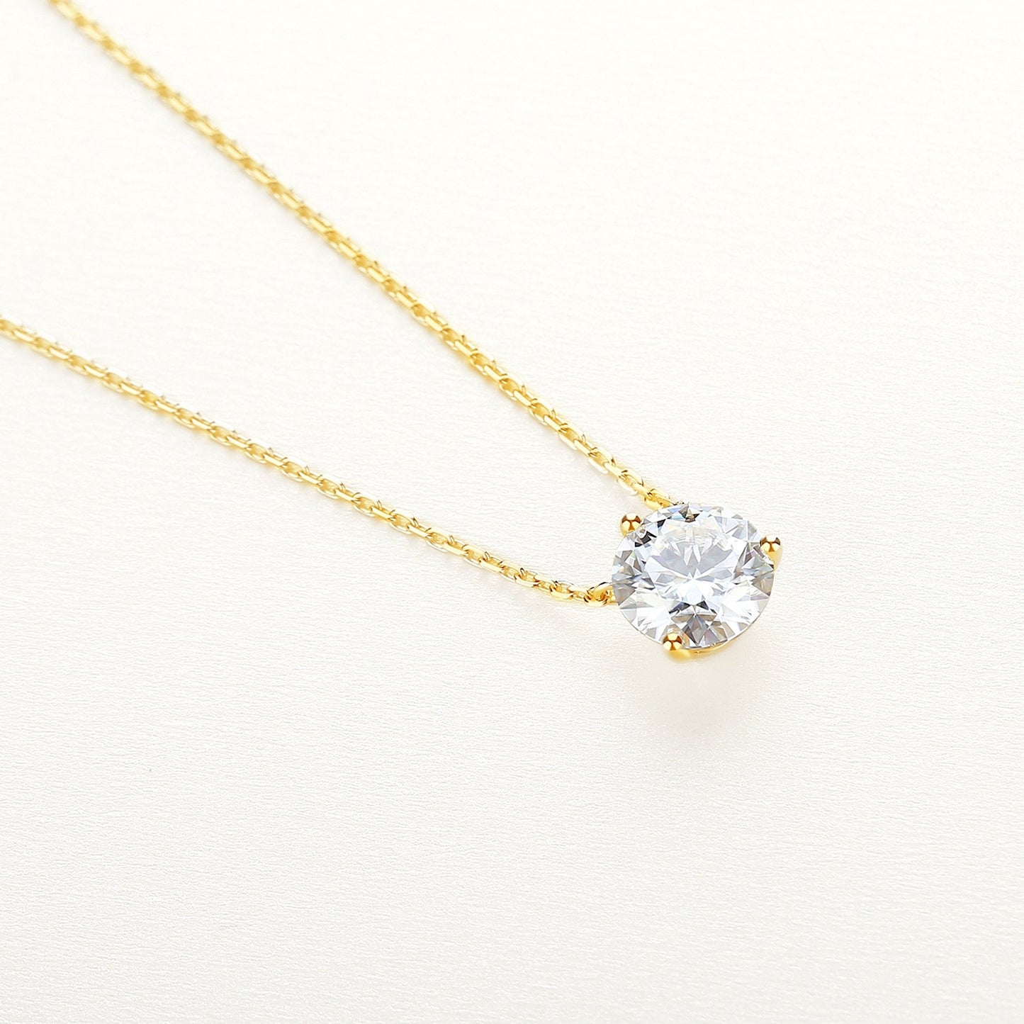 Exquisite 14K Gold Chain Necklace