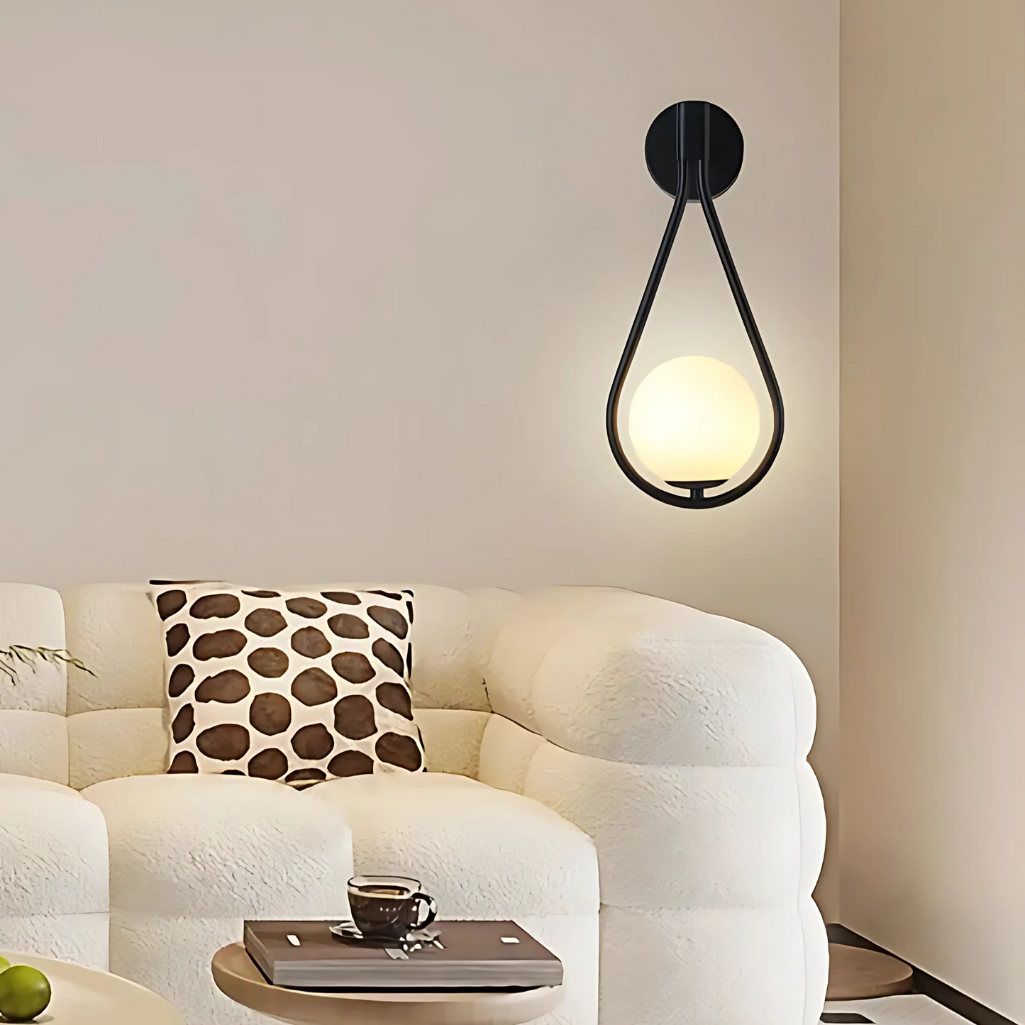 Stylish Drop-Shaped Wall Lamps - Illuminate Your Home with Elegance