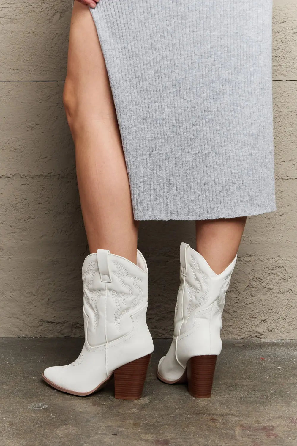 Stylish Bella Cowboy Boots by Legend Footwear