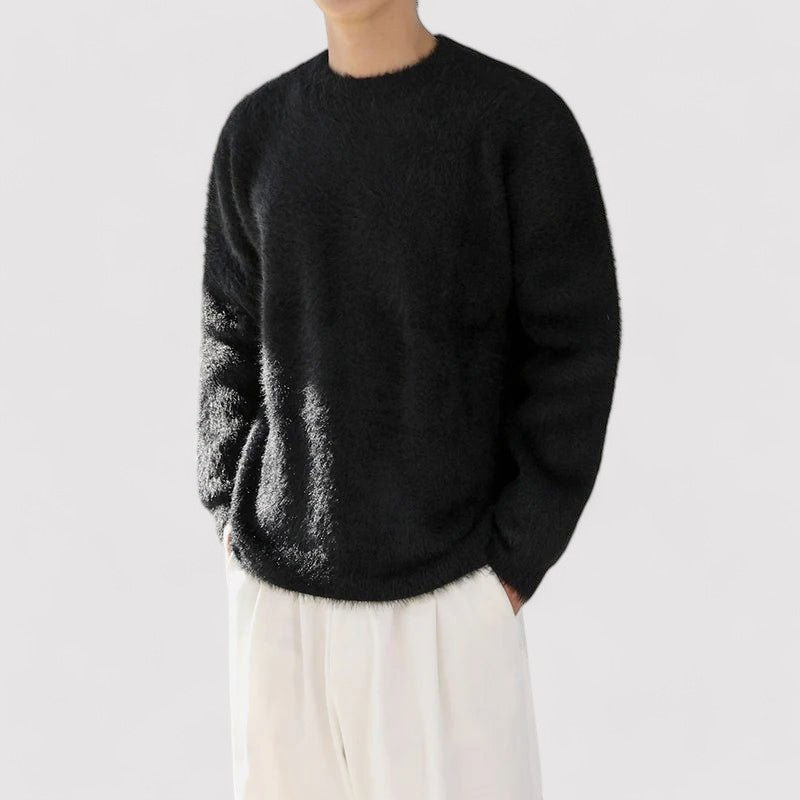 Cozy Autumn Warmth: Men's Sweater for the Perfect Fall Look