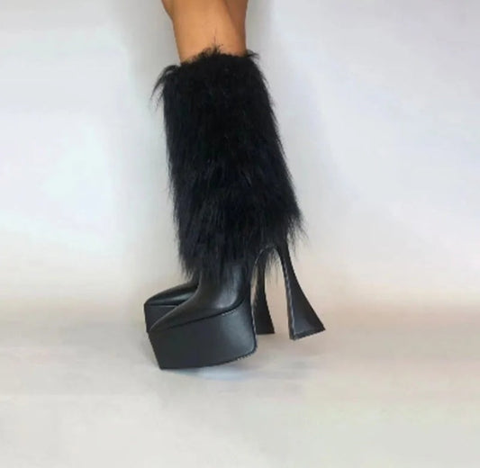 Chic & Stylish Fashionella Leather Boots – New Design!