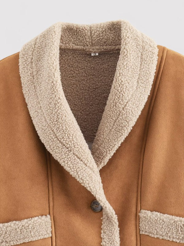 Elegance Redefined | Women's Luxurious Shearling Jacket with Plush Interior